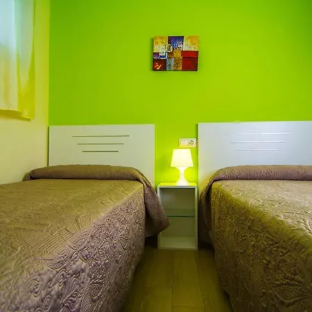 16:9 Playa Apartamento *